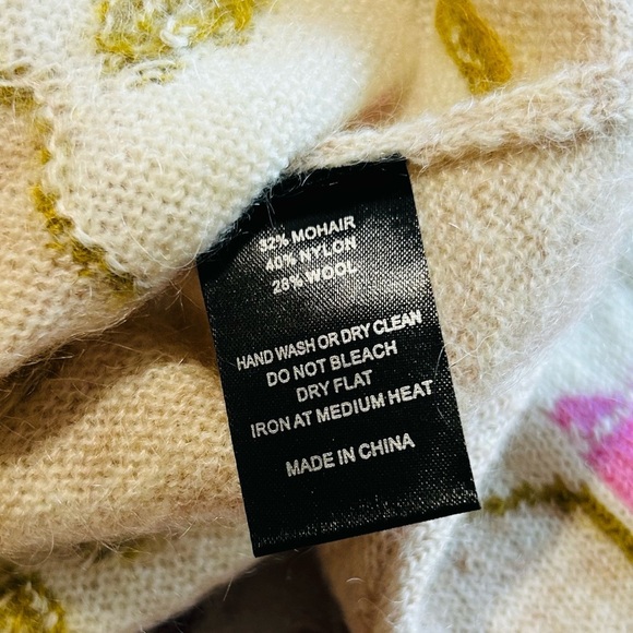 NWT Cynthia Rowley Intarsia Button Cardigan - Picture 11 of 12